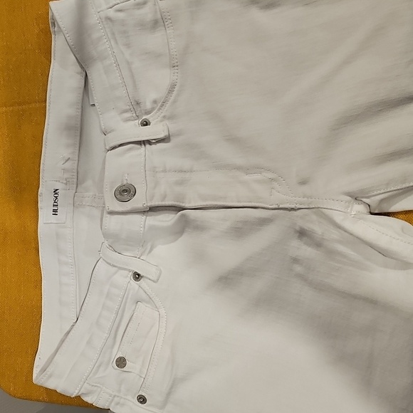 HUDSON Women's Amelia Mid Rise Knee Short Optical White Sz 27 EUC MSRP $145 - Picture 12 of 12